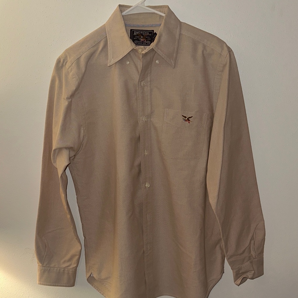 American Eagle Outfitters Men's Beige Button Down Shirt
